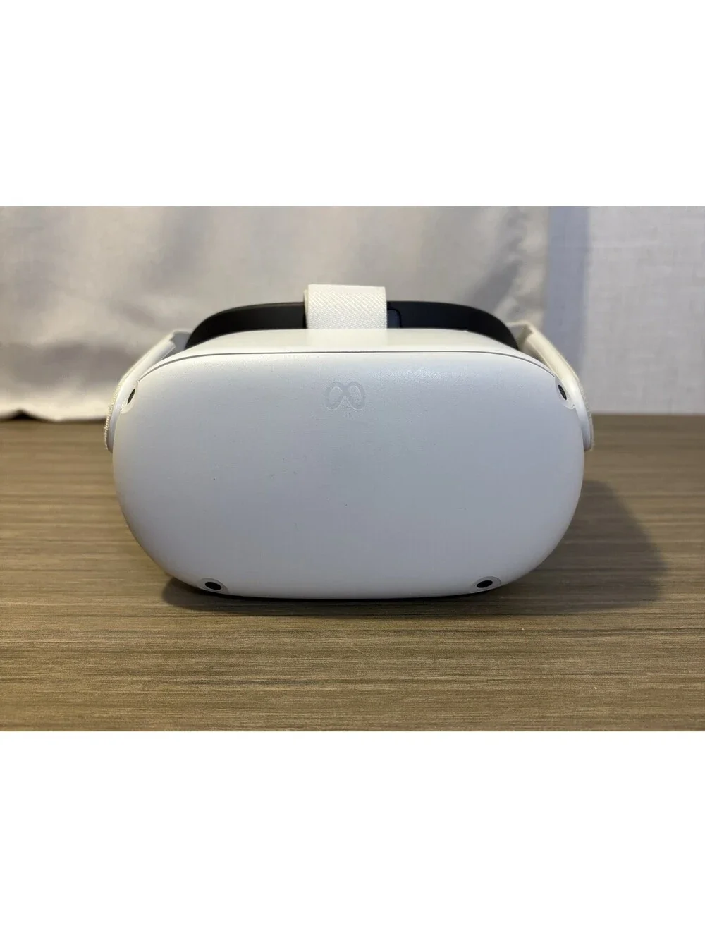 Meta Quest 2 Advanced All-In-One Virtual Reality Headset - 128GB - Excellent